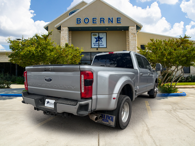 2023 Ford F-350SD Lariat Super Duty