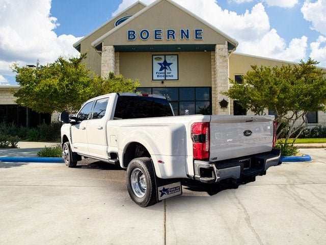 2025 Ford F-350SD Lariat Super Duty