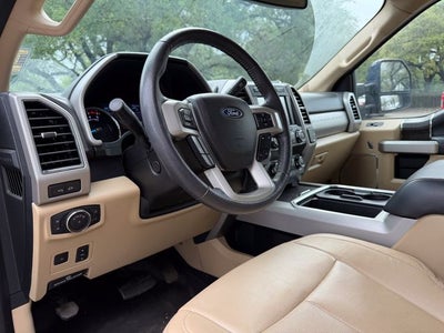 2020 Ford F-350SD Lariat Super Duty