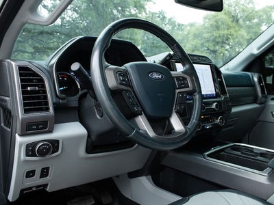 2022 Ford F-450SD LIMITED