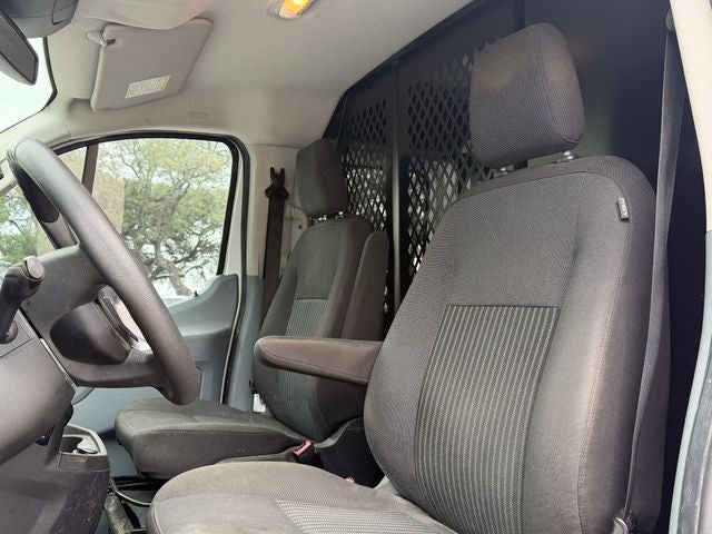 2019 Ford Transit-250 130 WB Low Roof Cargo