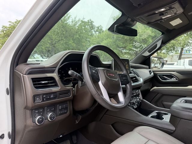 2023 GMC Yukon SLT