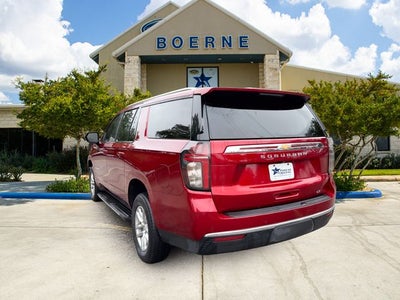 2022 Chevrolet Suburban LT