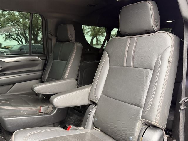 2022 Chevrolet Suburban RST