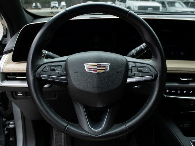 2025 Cadillac XT4 Premium Luxury