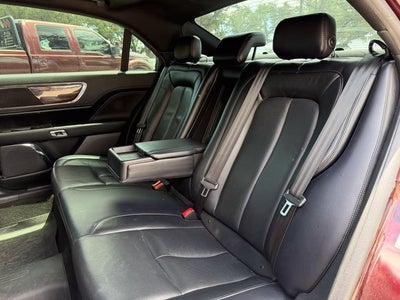2019 Lincoln Continental Select