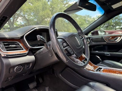 2019 Lincoln Continental Select