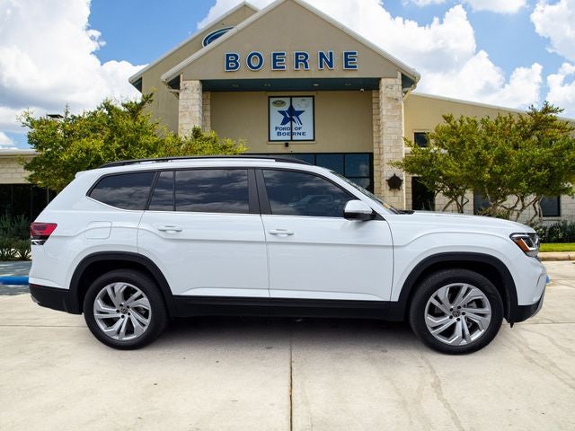2023 Volkswagen Atlas 2.0T SE w/ Technology