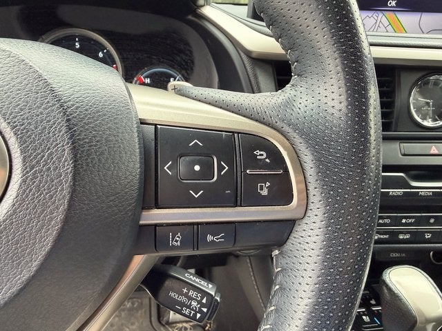 2022 Lexus RX F SPORT Handling