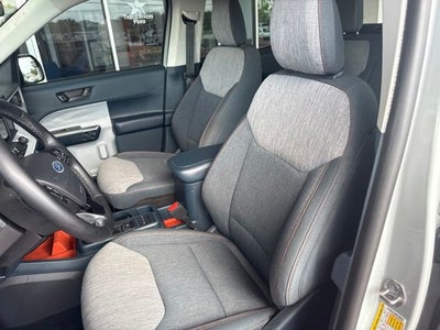 2023 Ford Maverick XL