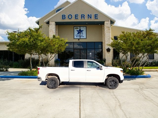 2023 Chevrolet Silverado 1500 Custom Trail Boss