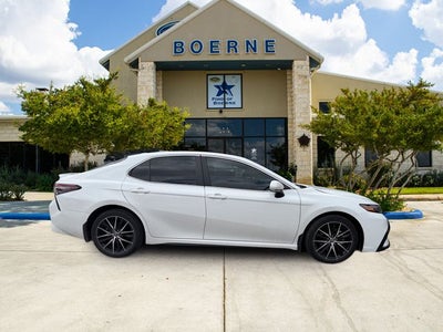 2024 Toyota Camry SE