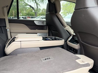2024 Lincoln Navigator L L Reserve