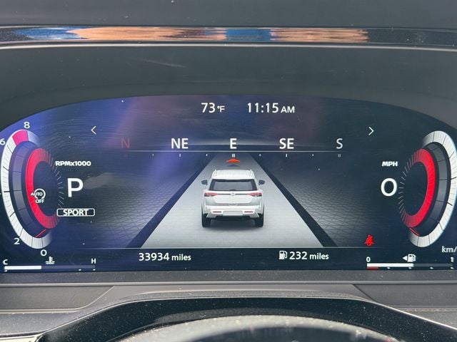 2024 Nissan Pathfinder Platinum