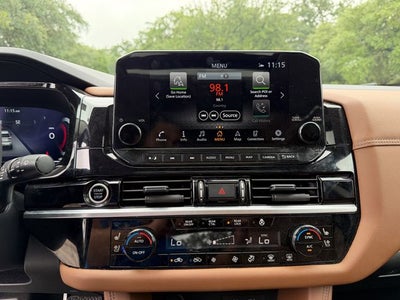 2024 Nissan Pathfinder Platinum
