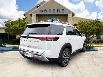 2024 Nissan Pathfinder Platinum