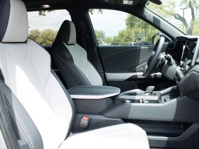 2025 Lexus TX F SPORT Handling