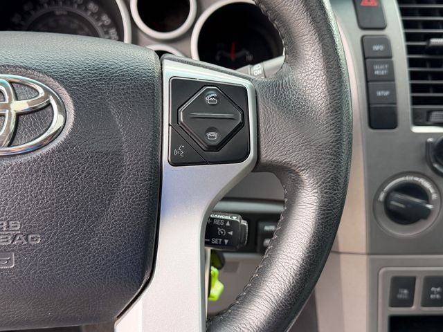 2016 Toyota Sequoia SR5
