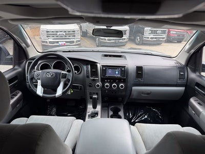 2016 Toyota Sequoia SR5