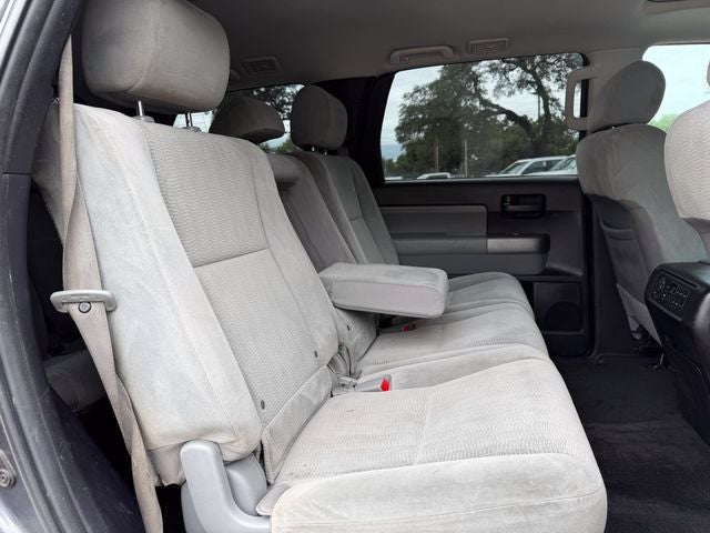 2016 Toyota Sequoia SR5