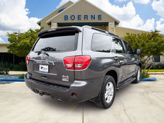2016 Toyota Sequoia SR5