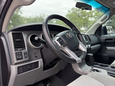 2016 Toyota Sequoia SR5