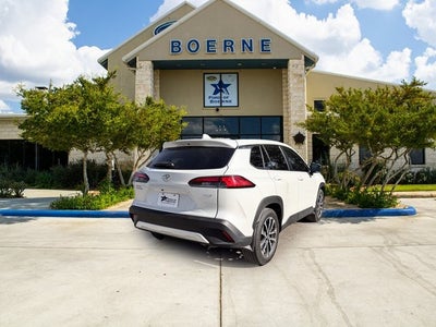 2023 Toyota Corolla Cross XLE