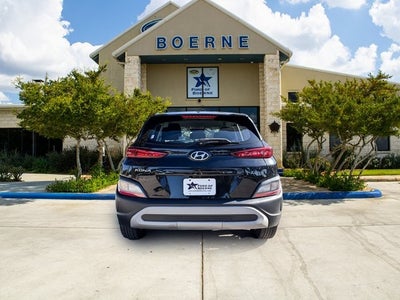 2022 Hyundai Kona SE