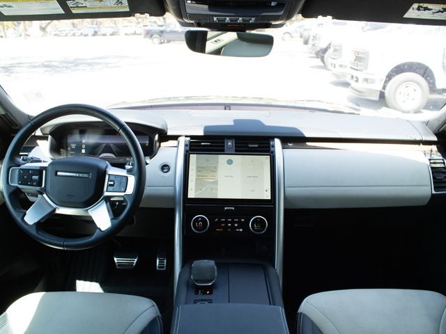 2023 Land Rover Discovery P360 S R-Dynamic