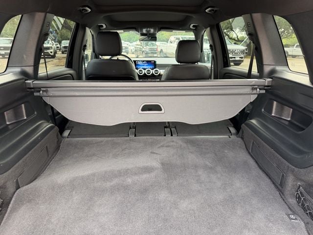 2025 Mercedes-Benz GLB Base