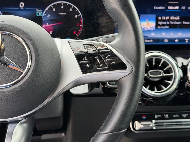 2025 Mercedes-Benz GLA Base