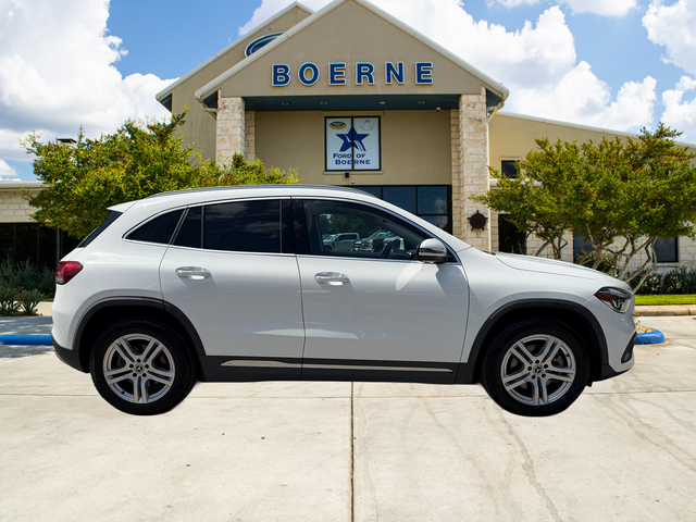 2023 Mercedes-Benz GLA Base 4MATIC®