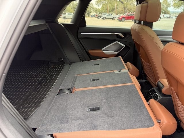 2024 Audi Q3 40 Premium