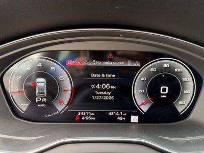 2024 Audi Q5 45 S line quattro Premium