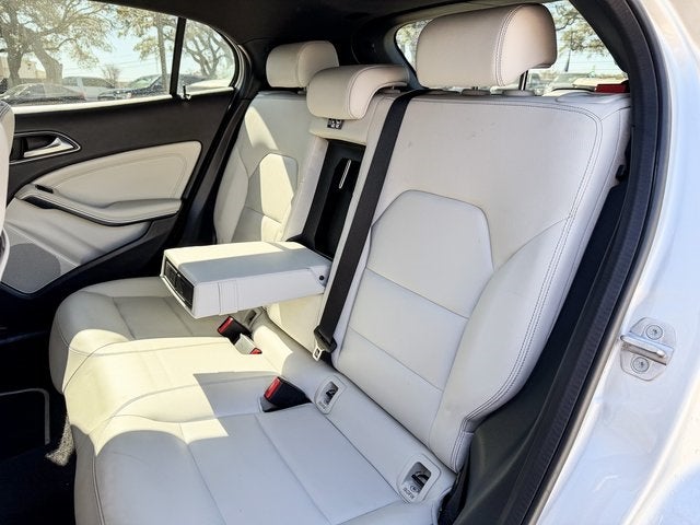 2020 Mercedes-Benz GLA Base