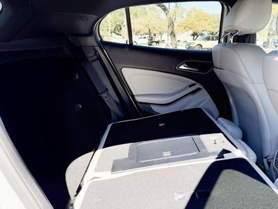 2020 Mercedes-Benz GLA Base