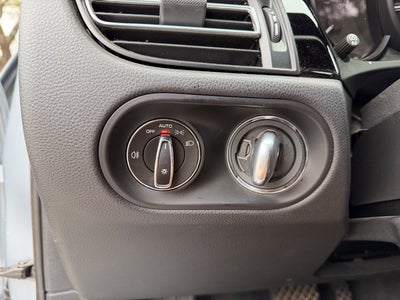 2023 Porsche Macan T