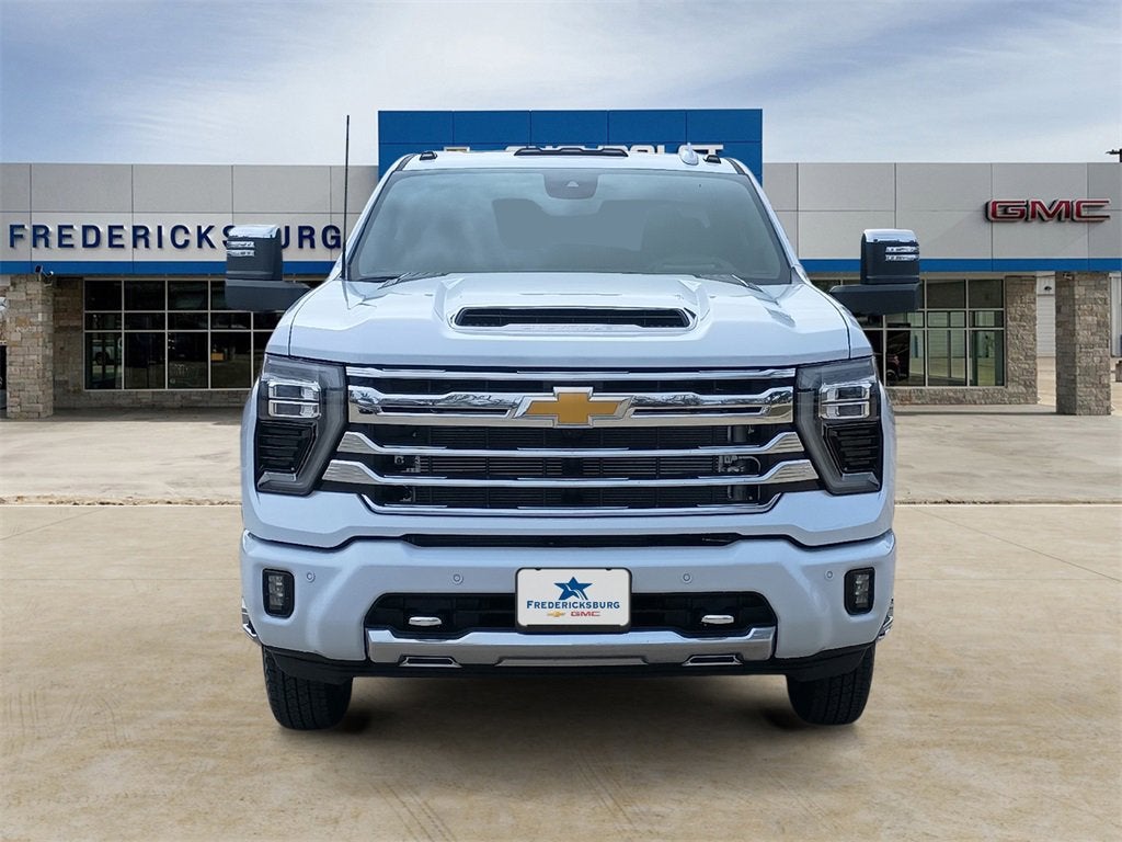 2026 Chevrolet Silverado 3500 HD High Country DRW