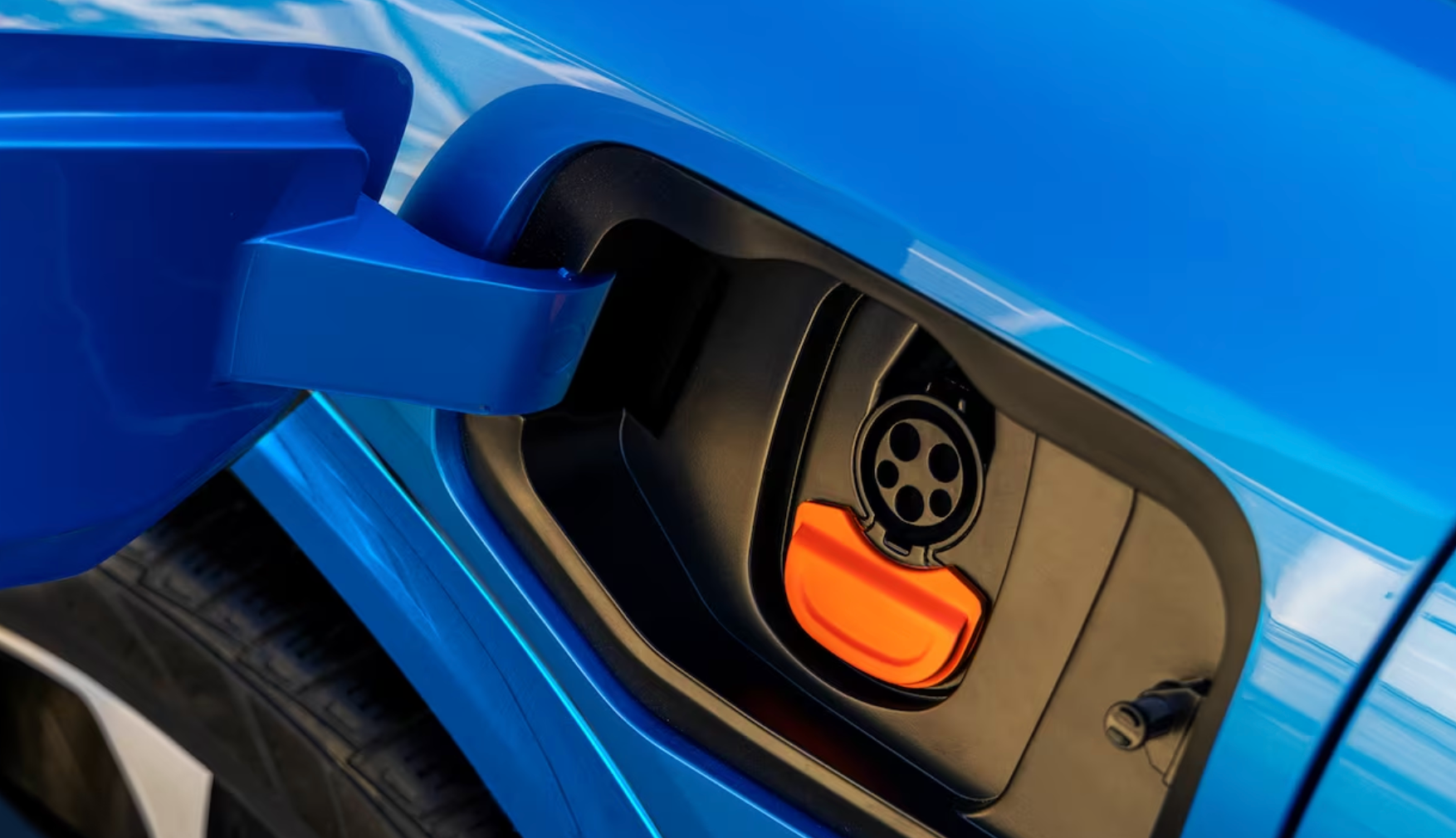 First-Ever 2023 All-Electric Chevrolet Equinox EV Near Me in Kerrville, TX