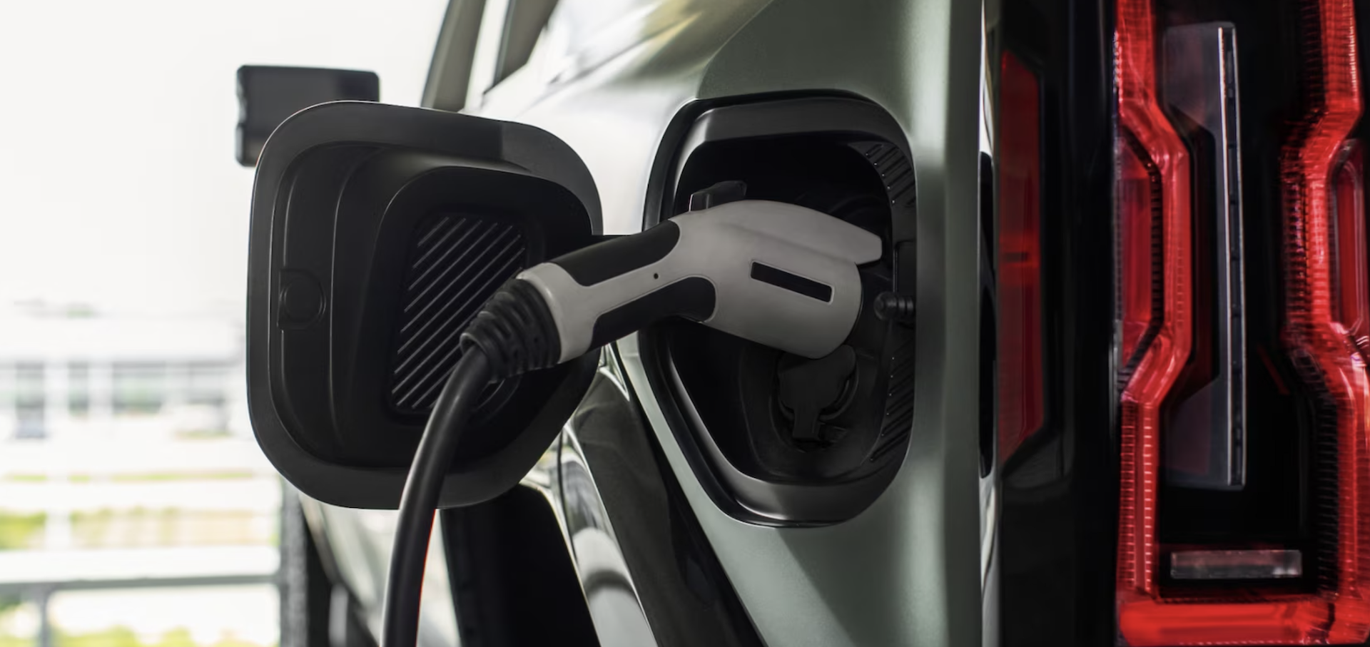 New 2024 Hummer EV Charging Features Near Me in San Antonio, TX